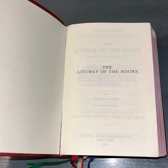 Liturgy of the HoursVolume IILent & EasterImitation Leather Binding